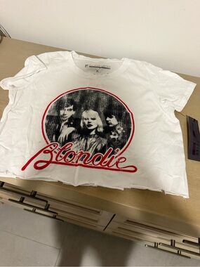 Prince Peter blondie shirt